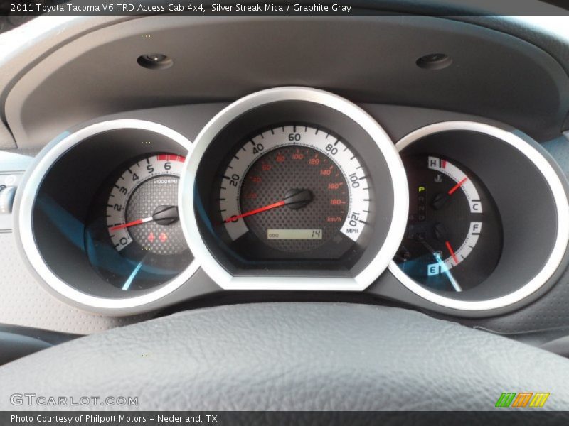 Silver Streak Mica / Graphite Gray 2011 Toyota Tacoma V6 TRD Access Cab 4x4