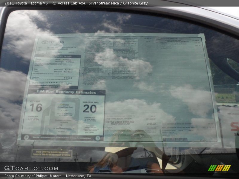 Silver Streak Mica / Graphite Gray 2011 Toyota Tacoma V6 TRD Access Cab 4x4
