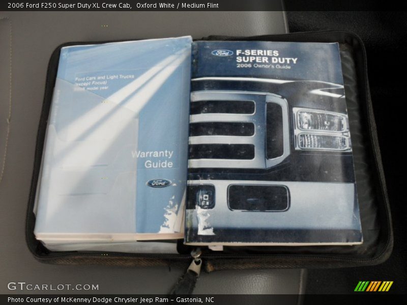 Oxford White / Medium Flint 2006 Ford F250 Super Duty XL Crew Cab