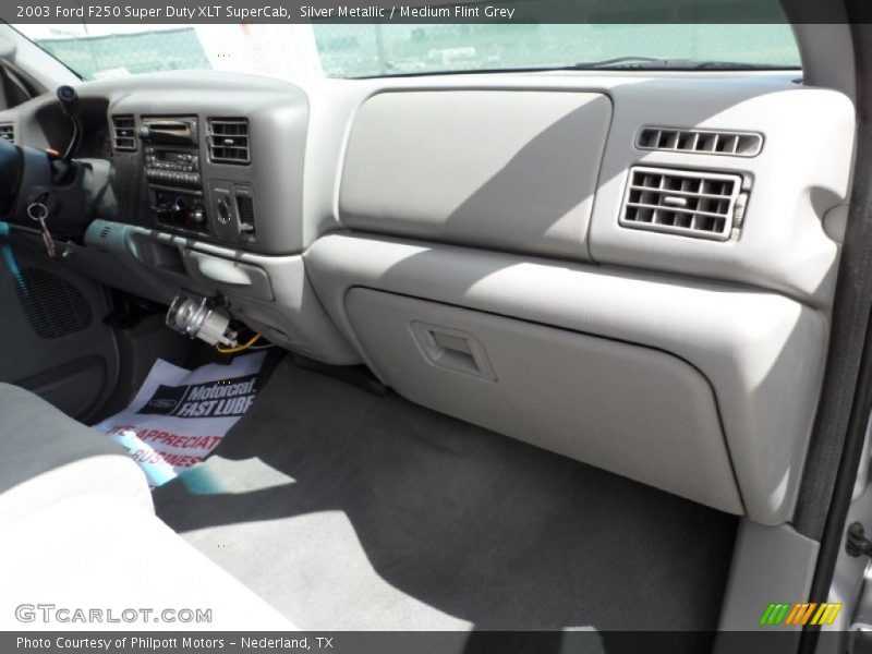 Silver Metallic / Medium Flint Grey 2003 Ford F250 Super Duty XLT SuperCab