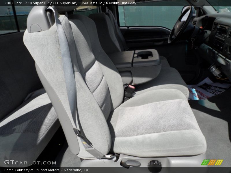 Silver Metallic / Medium Flint Grey 2003 Ford F250 Super Duty XLT SuperCab