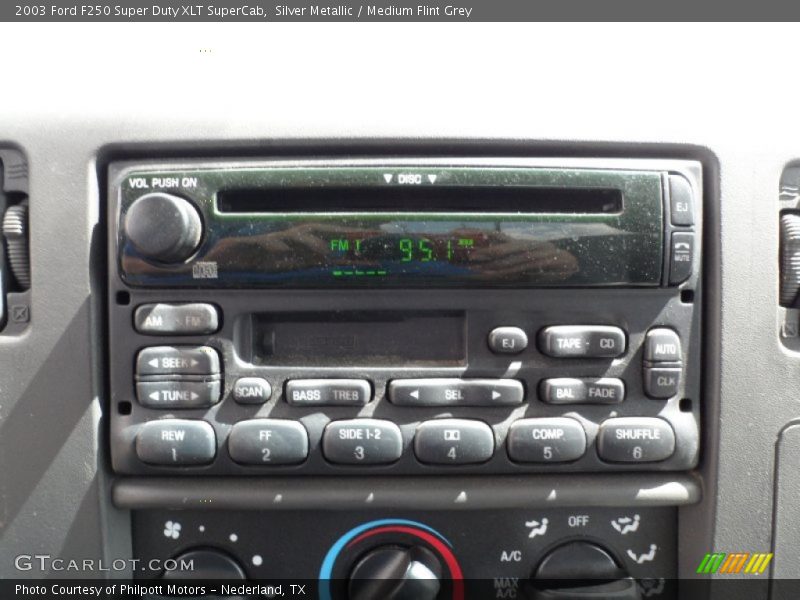 Controls of 2003 F250 Super Duty XLT SuperCab