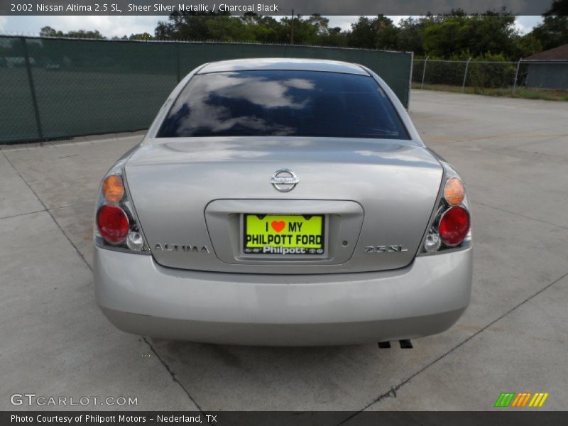 Sheer Silver Metallic / Charcoal Black 2002 Nissan Altima 2.5 SL