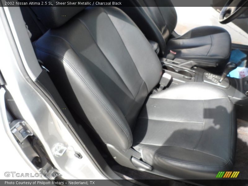 Sheer Silver Metallic / Charcoal Black 2002 Nissan Altima 2.5 SL