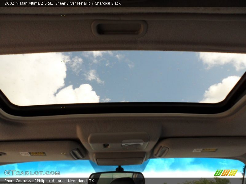 Sheer Silver Metallic / Charcoal Black 2002 Nissan Altima 2.5 SL