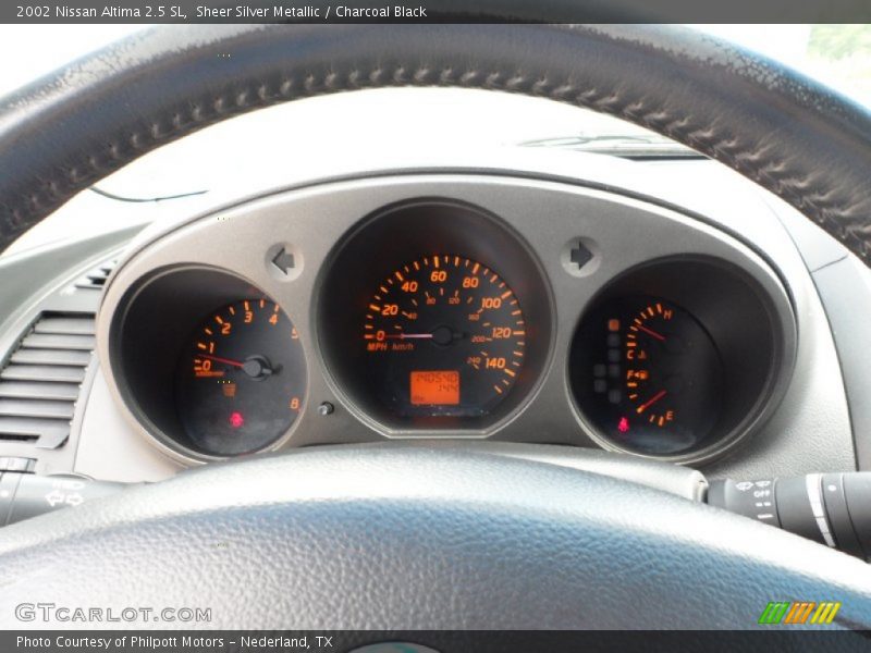 Sheer Silver Metallic / Charcoal Black 2002 Nissan Altima 2.5 SL