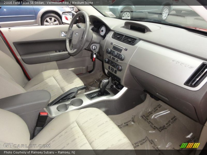 Vermillion Red / Medium Stone 2008 Ford Focus SE Sedan