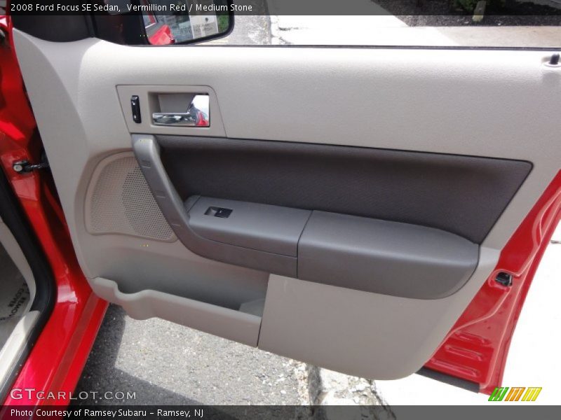 Vermillion Red / Medium Stone 2008 Ford Focus SE Sedan