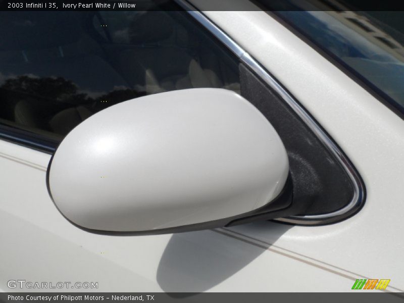 Ivory Pearl White / Willow 2003 Infiniti I 35