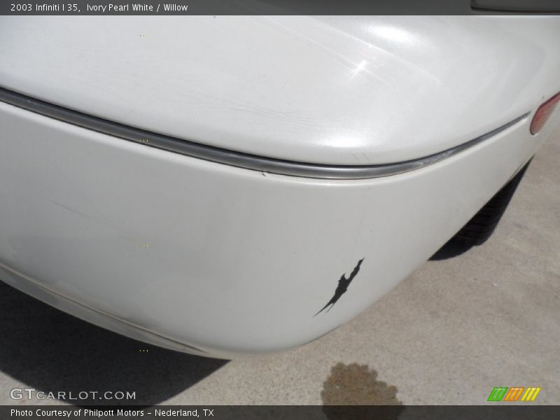 Ivory Pearl White / Willow 2003 Infiniti I 35