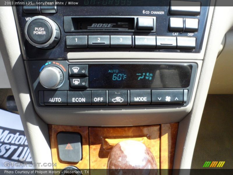 Ivory Pearl White / Willow 2003 Infiniti I 35