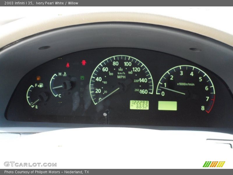 Ivory Pearl White / Willow 2003 Infiniti I 35