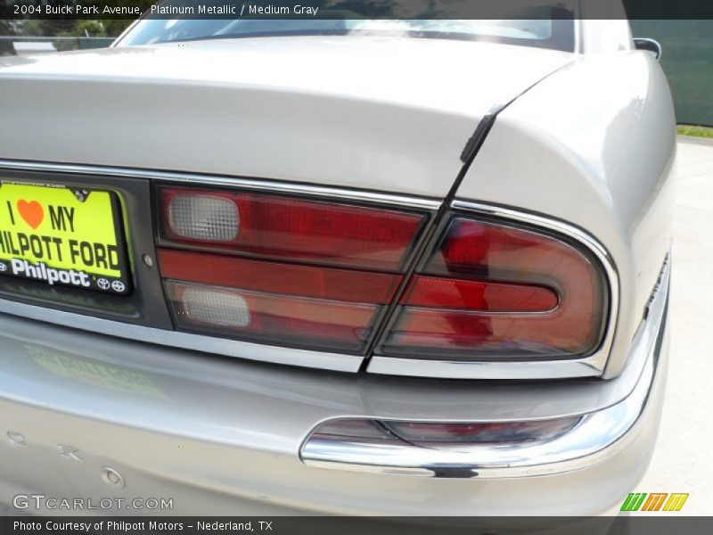 Platinum Metallic / Medium Gray 2004 Buick Park Avenue