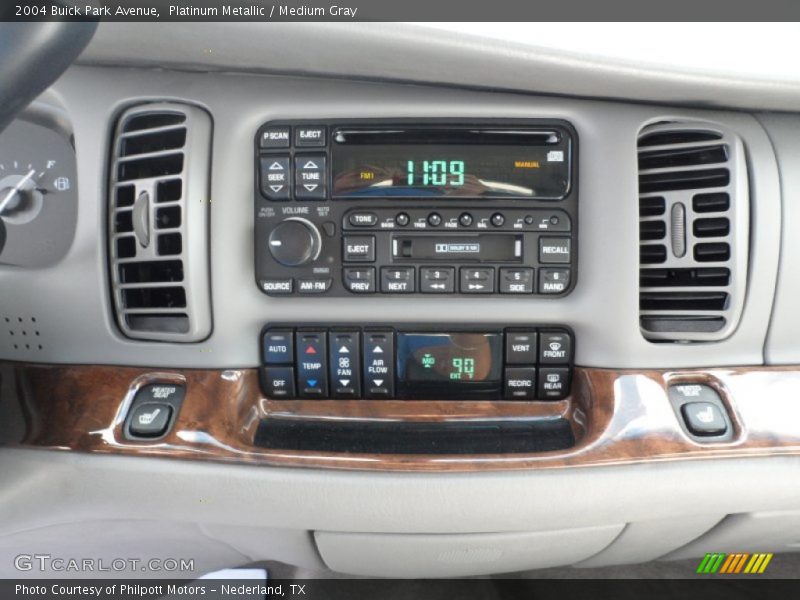 Controls of 2004 Park Avenue 