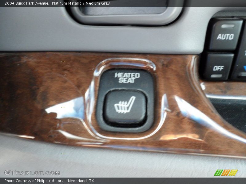 Platinum Metallic / Medium Gray 2004 Buick Park Avenue