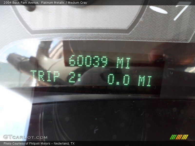 Platinum Metallic / Medium Gray 2004 Buick Park Avenue