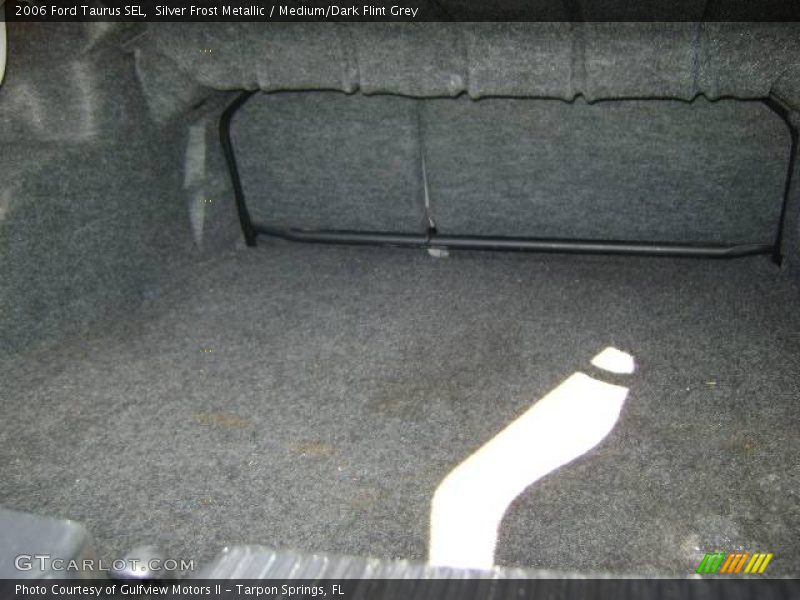 Silver Frost Metallic / Medium/Dark Flint Grey 2006 Ford Taurus SEL