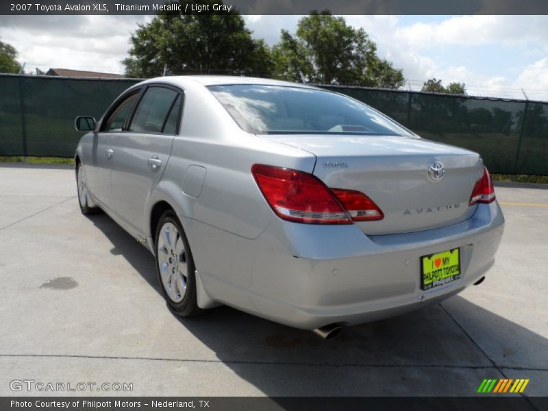 Titanium Metallic / Light Gray 2007 Toyota Avalon XLS