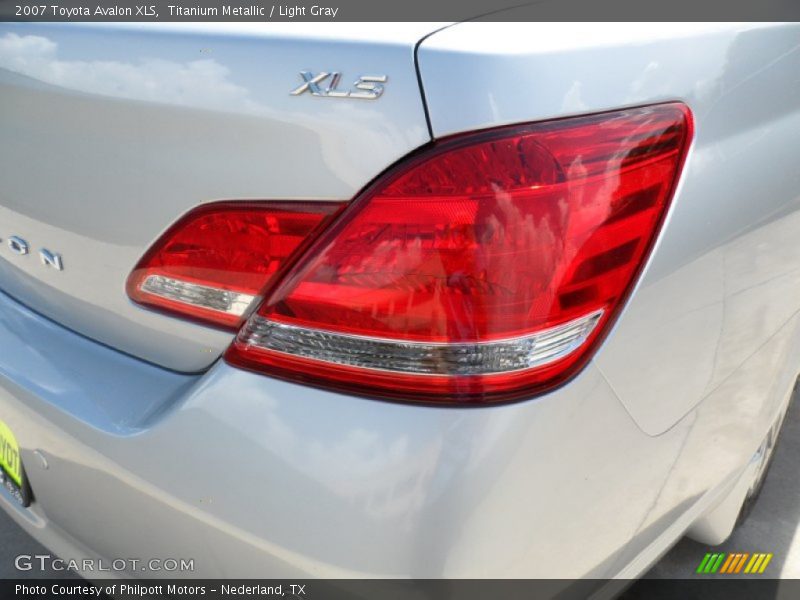 Titanium Metallic / Light Gray 2007 Toyota Avalon XLS