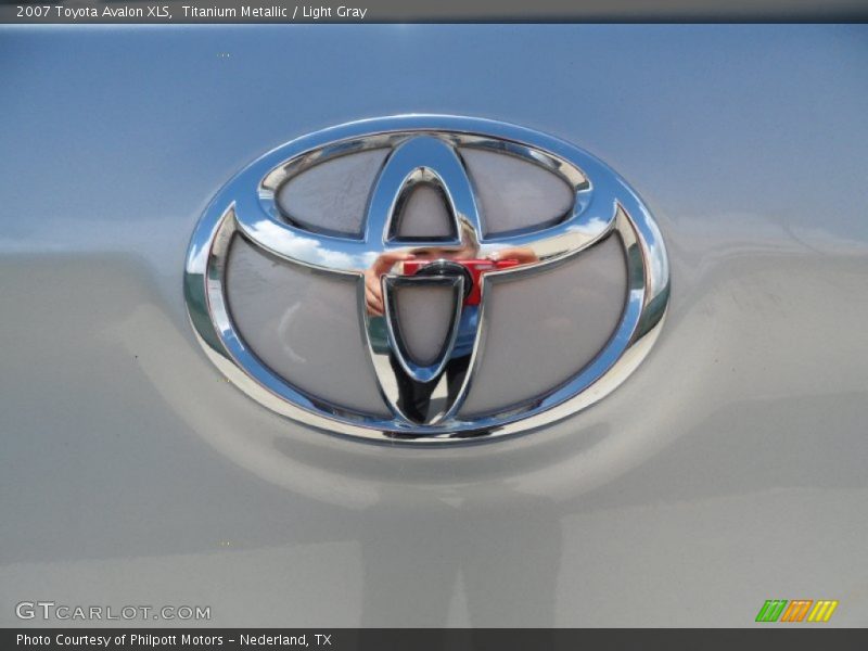 Titanium Metallic / Light Gray 2007 Toyota Avalon XLS