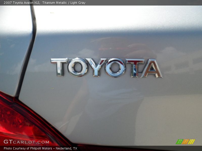 Titanium Metallic / Light Gray 2007 Toyota Avalon XLS