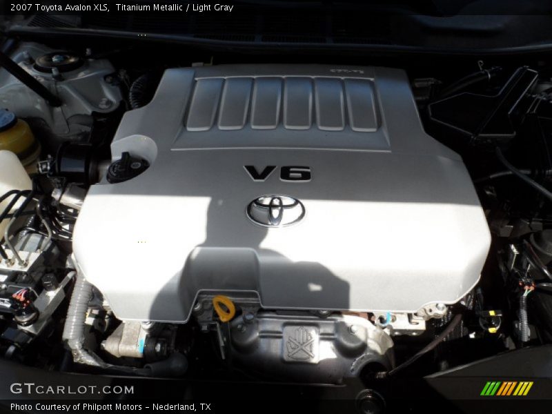 Titanium Metallic / Light Gray 2007 Toyota Avalon XLS