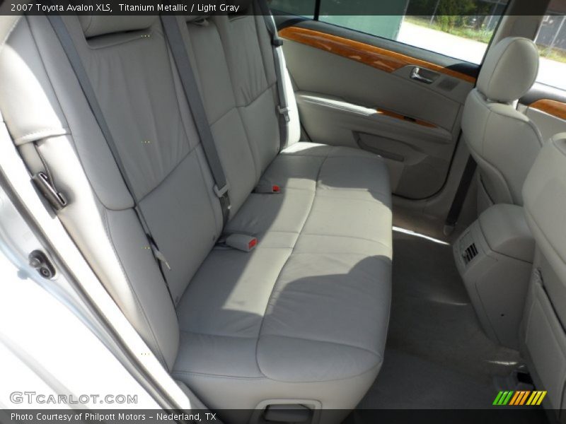 Titanium Metallic / Light Gray 2007 Toyota Avalon XLS