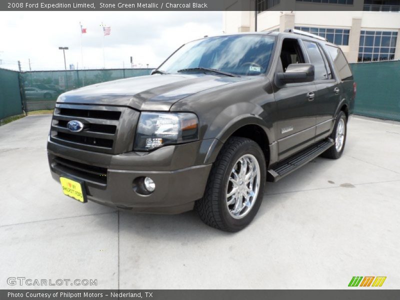 Front 3/4 View of 2008 Expedition Limited