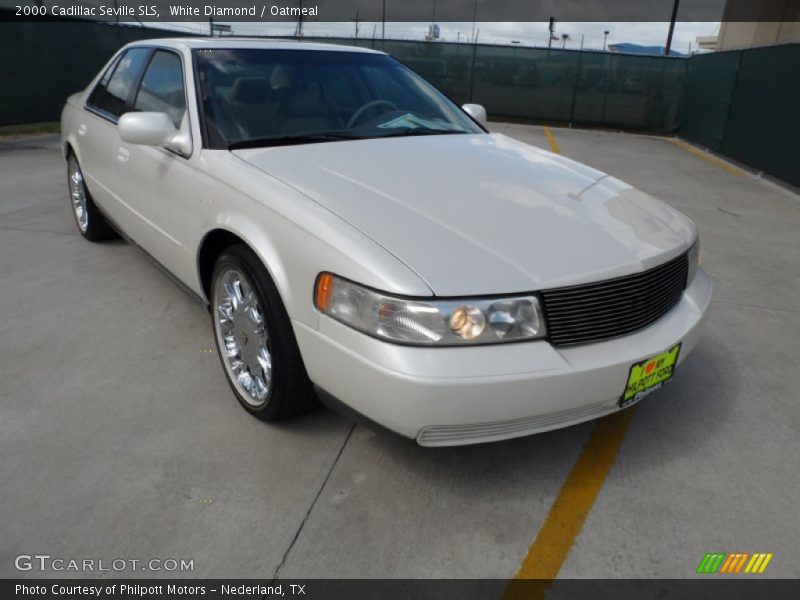 White Diamond / Oatmeal 2000 Cadillac Seville SLS