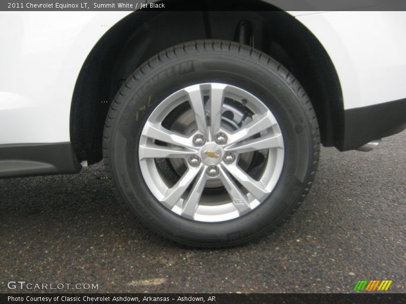 Summit White / Jet Black 2011 Chevrolet Equinox LT