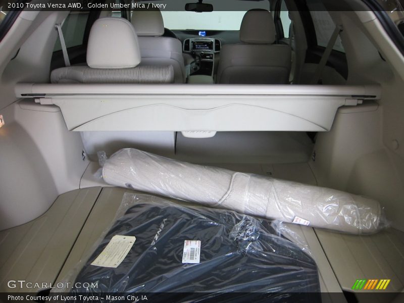 Golden Umber Mica / Ivory 2010 Toyota Venza AWD