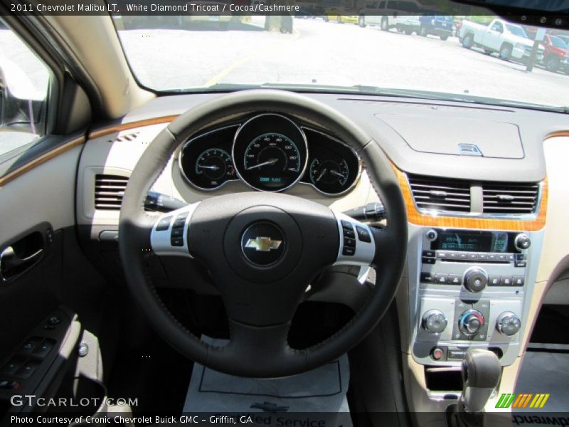 White Diamond Tricoat / Cocoa/Cashmere 2011 Chevrolet Malibu LT