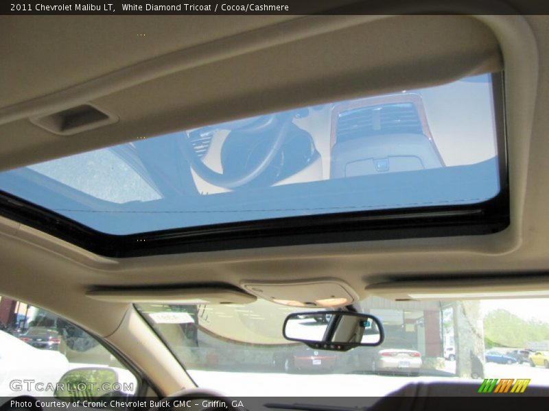 White Diamond Tricoat / Cocoa/Cashmere 2011 Chevrolet Malibu LT