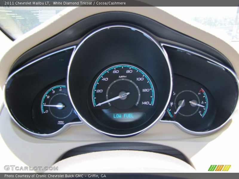 White Diamond Tricoat / Cocoa/Cashmere 2011 Chevrolet Malibu LT