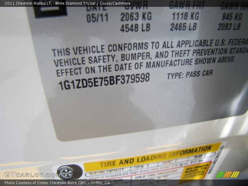 White Diamond Tricoat / Cocoa/Cashmere 2011 Chevrolet Malibu LT