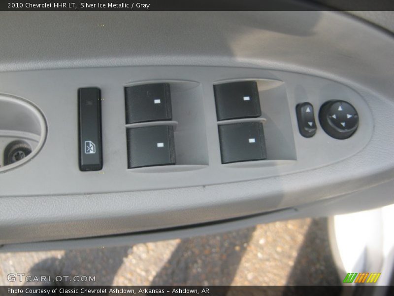 Silver Ice Metallic / Gray 2010 Chevrolet HHR LT