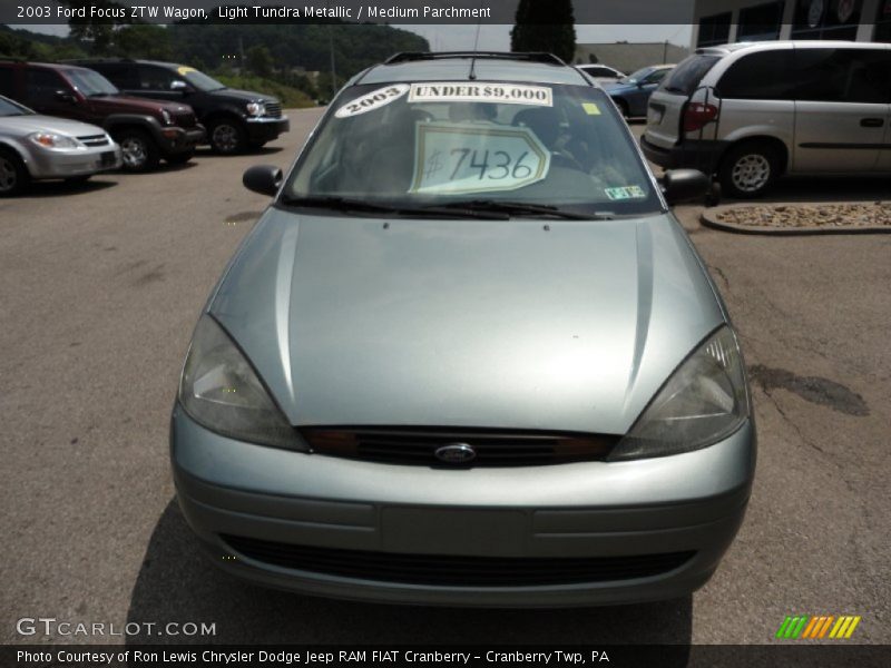 Light Tundra Metallic / Medium Parchment 2003 Ford Focus ZTW Wagon