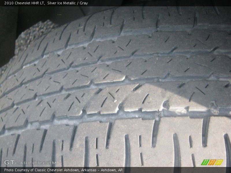 Silver Ice Metallic / Gray 2010 Chevrolet HHR LT