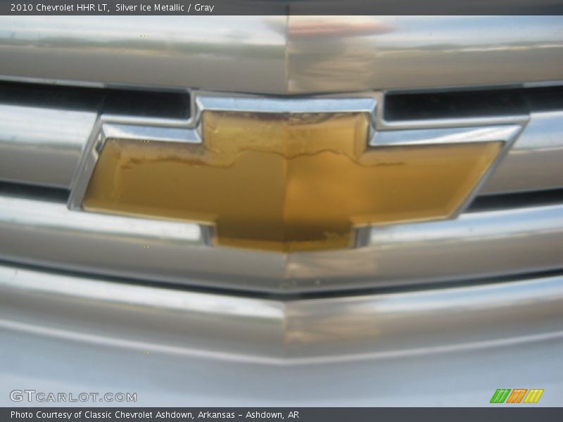 Silver Ice Metallic / Gray 2010 Chevrolet HHR LT