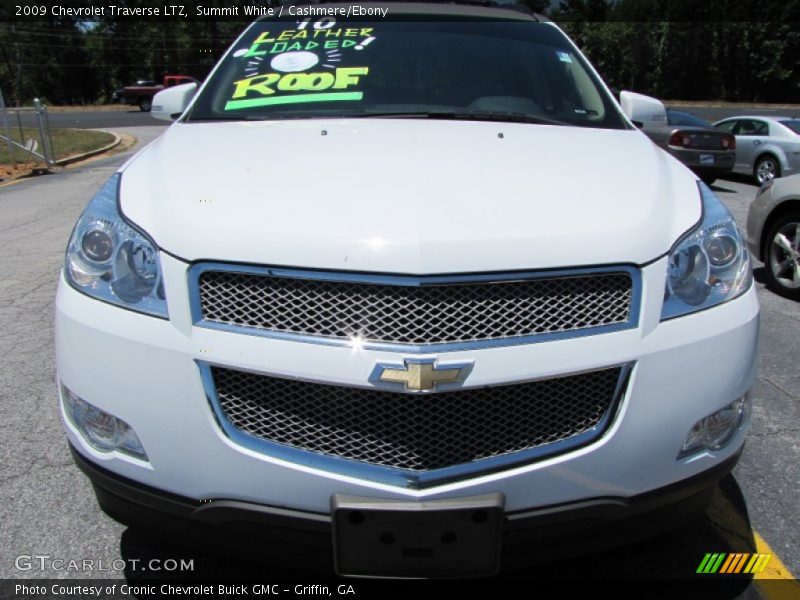 Summit White / Cashmere/Ebony 2009 Chevrolet Traverse LTZ