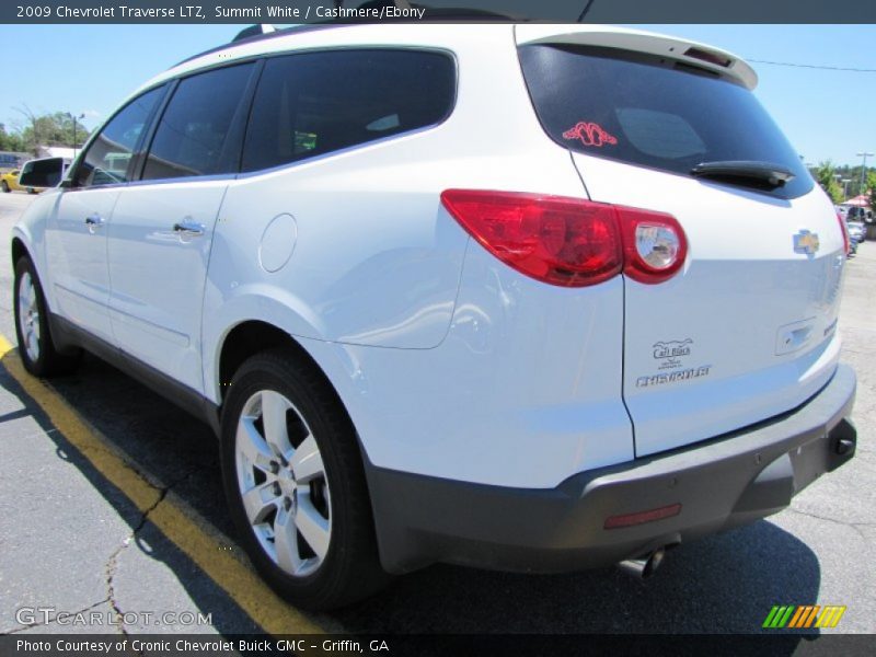 Summit White / Cashmere/Ebony 2009 Chevrolet Traverse LTZ