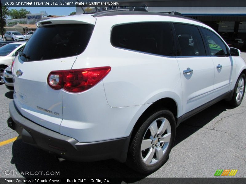 Summit White / Cashmere/Ebony 2009 Chevrolet Traverse LTZ