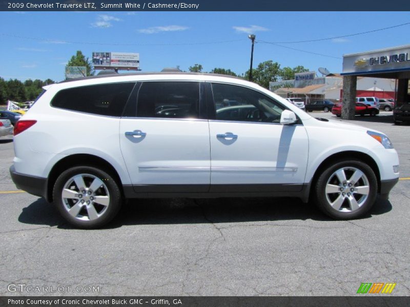 Summit White / Cashmere/Ebony 2009 Chevrolet Traverse LTZ