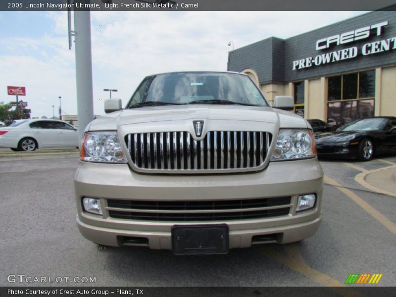 Light French Silk Metallic / Camel 2005 Lincoln Navigator Ultimate