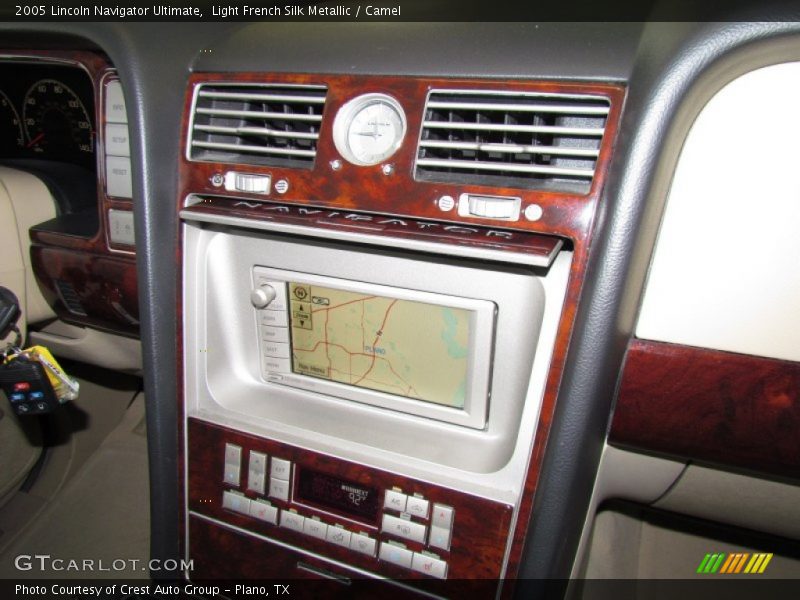 Navigation of 2005 Navigator Ultimate