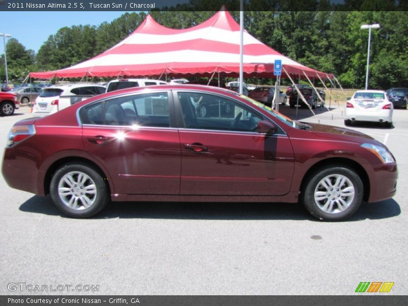 Tuscan Sun / Charcoal 2011 Nissan Altima 2.5 S