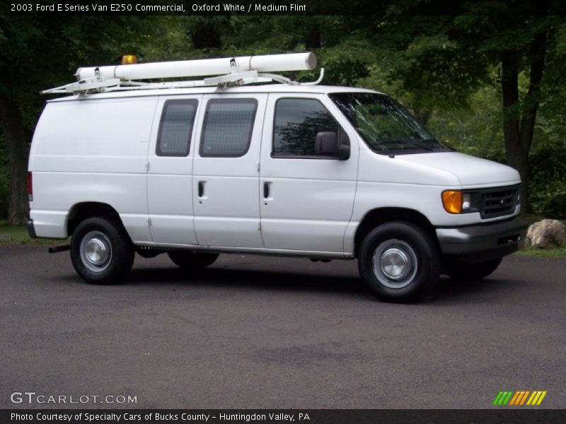 Oxford White / Medium Flint 2003 Ford E Series Van E250 Commercial