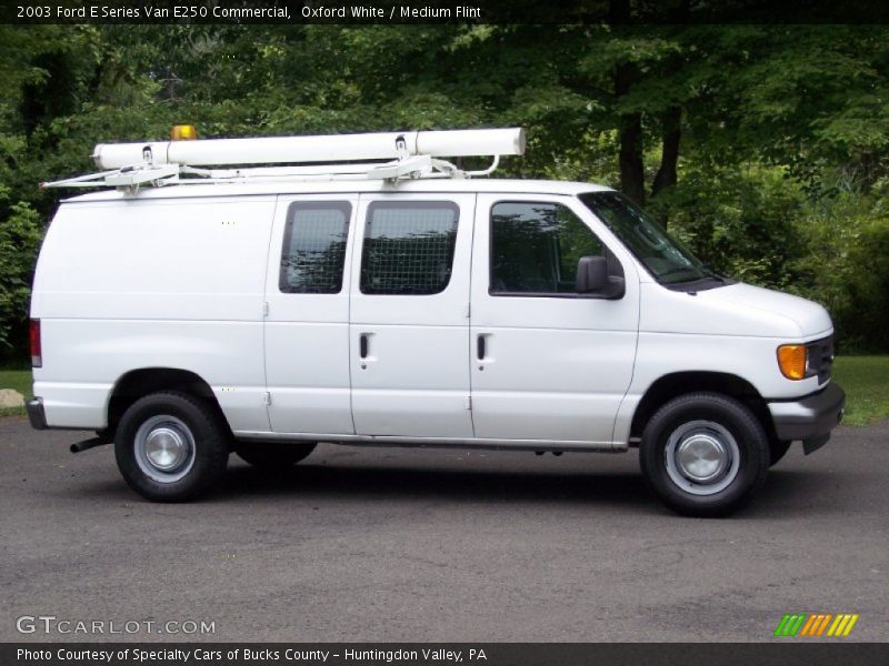 Oxford White / Medium Flint 2003 Ford E Series Van E250 Commercial