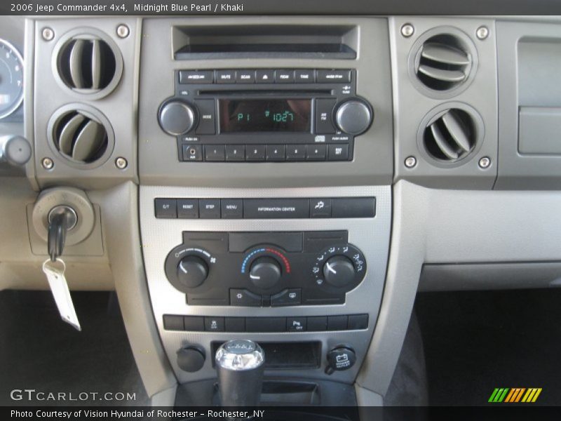 Midnight Blue Pearl / Khaki 2006 Jeep Commander 4x4