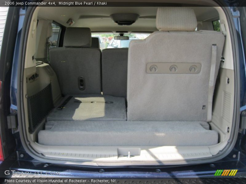 Midnight Blue Pearl / Khaki 2006 Jeep Commander 4x4